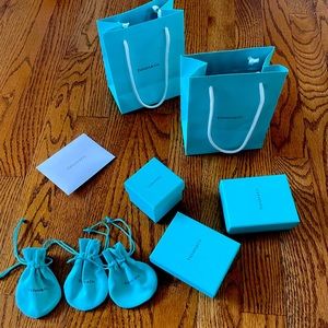 Tiffany & Co. bag lot. (Great condition).